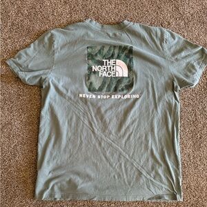 North face men’s tee shirt size XL